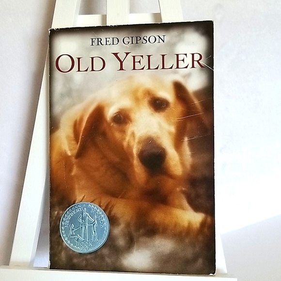 Book:Old Yeller by Fred Gibson - Picture 1 of 4